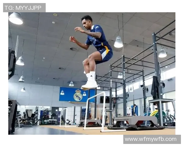 皇马足球明星的健美身材与训练秘诀揭秘