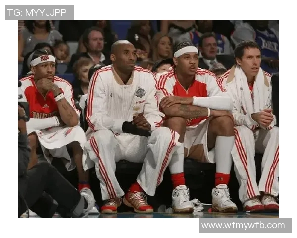 艾弗森与足球巨星同框合影展现运动精神与友谊的精彩瞬间