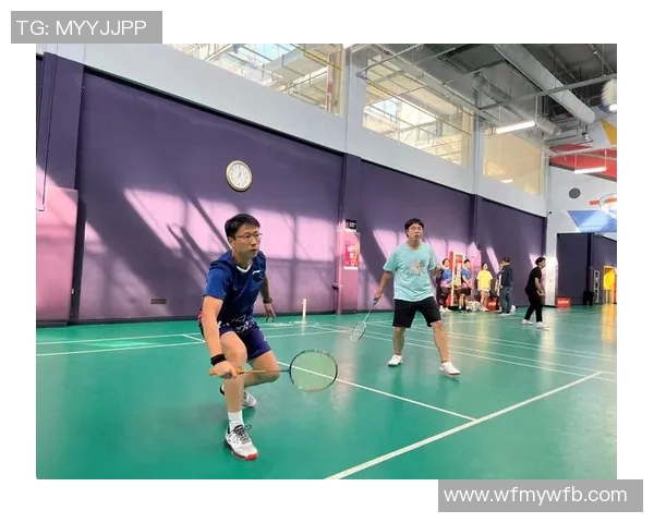 羽毛球战术排名揭晓深圳羽毛球队荣获第三名引发关注