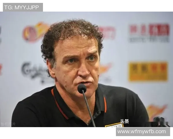 上海足球队在邀请赛中以93分稳居积分榜首位，表现亮眼引人瞩目